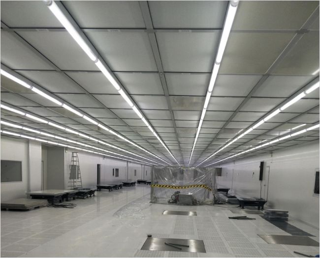 不銹鋼減震工作臺(tái)