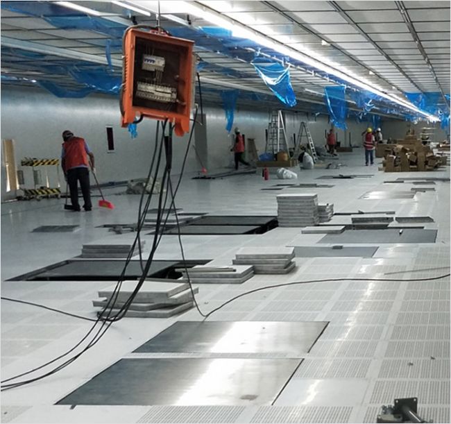 百級(jí)無(wú)塵車間不銹鋼減震工作臺(tái)